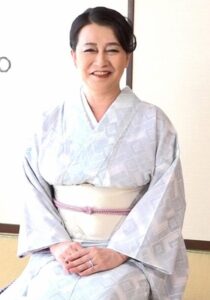 和服姿の爆乳おばさん！アダルトグッズのモニターからあれよあれよのAV出演！緊張から人生最高イキ過ぎ性交！ h_1724a108g00001｜出演 即ヌキ作品のサンプル動画・画像・口コミ