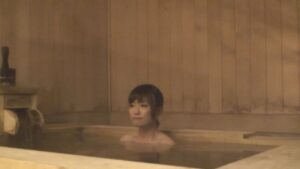 夜道で釣れたのは色白スレンダーの極上美魔女！ねっとりとした一夜限りの情事。 h_1724a009b00006｜即ヌキ作品のサンプル動画・画像・口コミ